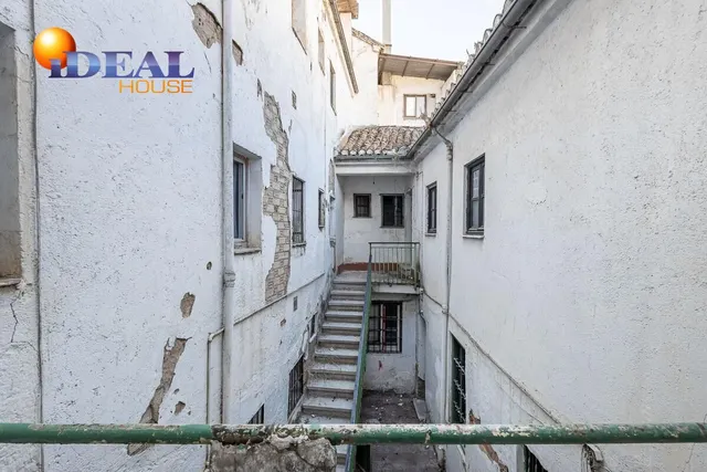 CASA 640 M2 EN CARRETERA DE MURCIA, ALBAYCIN. — 15
