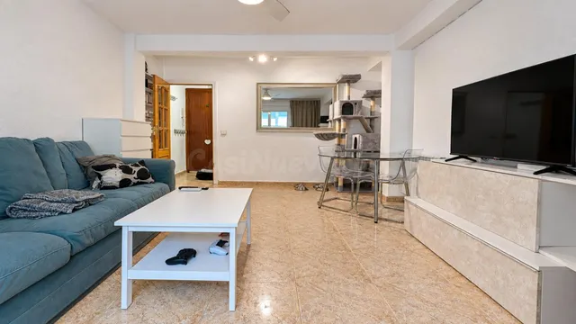 Piso exterior de 3 dormitorios con balcón y trastero en pleno centro de Alcorcón — 4