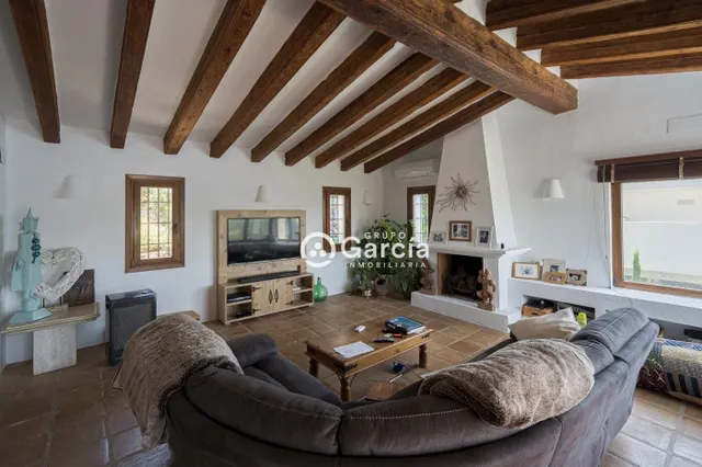 Villa en primera línea en venta en Jávea con increíbles vistas — 7