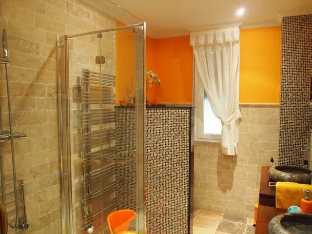 CHALET INDEPENDIENTE EN CARRACEDELO — 30