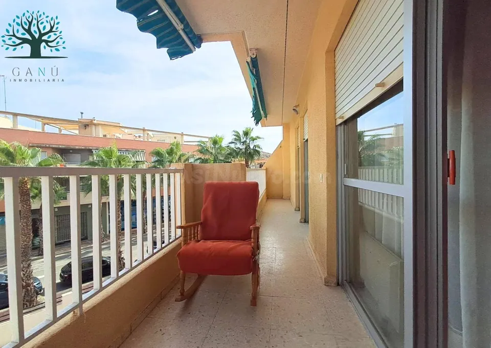 PISO EN PLENO CENTRO DE PUERTO DE MAZARRÓN