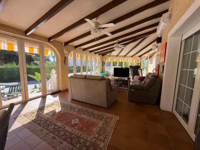 Chalet de lujo en Cabo Roig con 5 hab 5 baños picina propia chalet estilo americano — 38