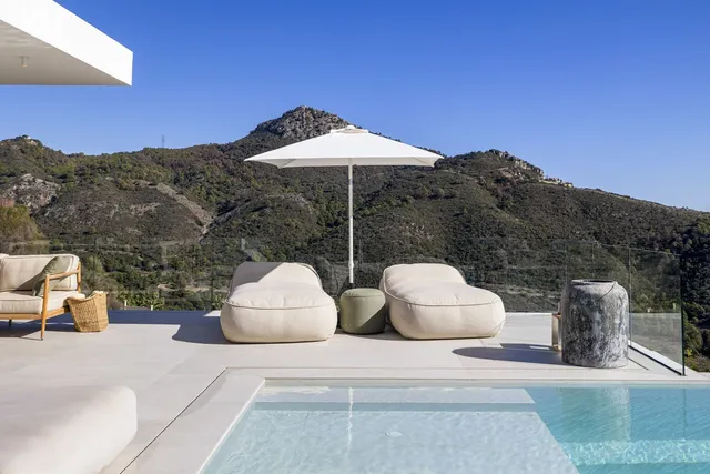 Villa 6 habitaciones 480m² en alquiler - Costa del Sol — 9