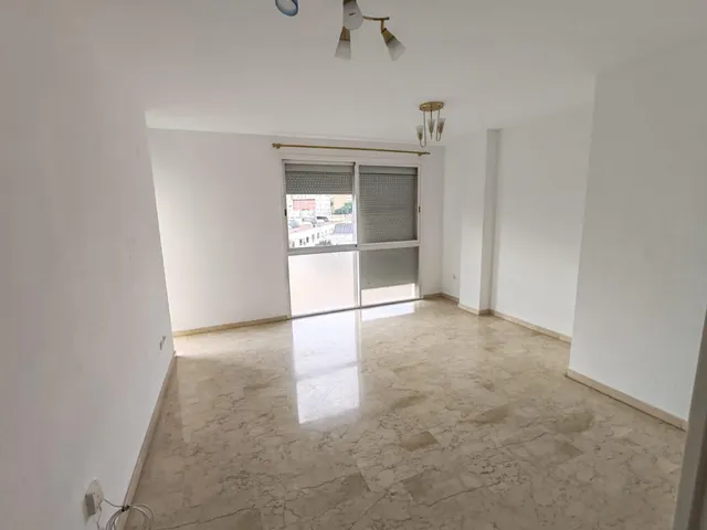 Piso sin amueblar y con garaje opcional — 34