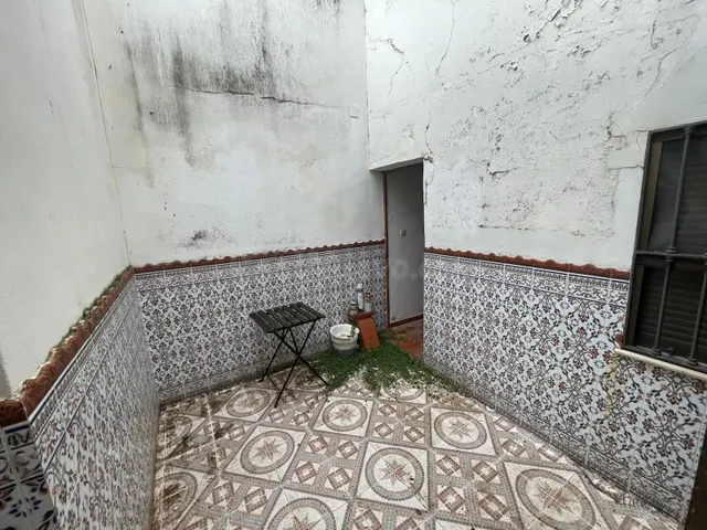 CASA EN ESQUINA EN CASAS DE DON ANTONIO - foto 2