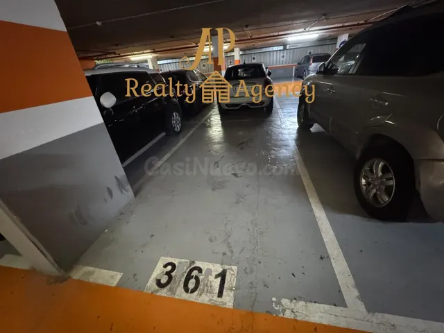 ¡OPORTUNIDAD! Se vende PLAZA DE GARAJE ubicada bajo el Mercado de Abastos. — 3