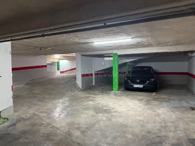 ALG108 - PLAZA RAYADA DE 8 M2 EN PRIMER SOTANO EN LA CALLE M - foto 3