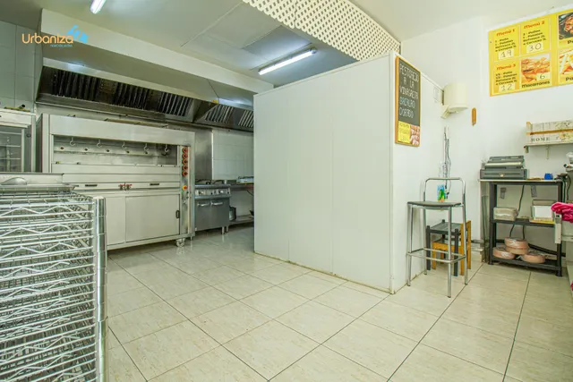 LOCAL COMERCIAL EN VALDEPASILLAS BADAJOZ — 8
