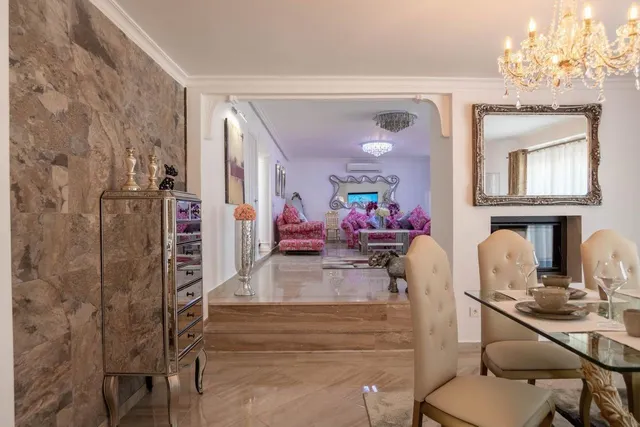 Villa 4 habitaciones 302m² en venta - Pueblo 9 — 8