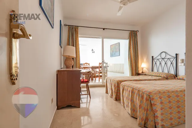 Amplio dúplex en Urb. Río Real - Marbella Este — 29