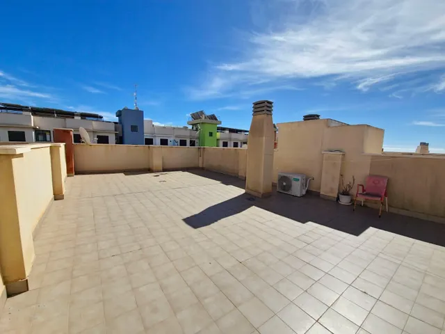 Apartamento de 2 dormitorios en alquiler, Lomas de Cabo Roig — 11