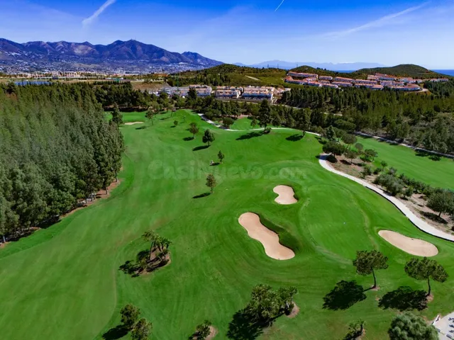 Atico DUPLEX a ESTRENAR , con 3 dorm., amplia terraza y solarium, VISTAS AL MAR. En Mijas Costa, cerca del MAR, GOLF y MONTAÑAS!!! — 25