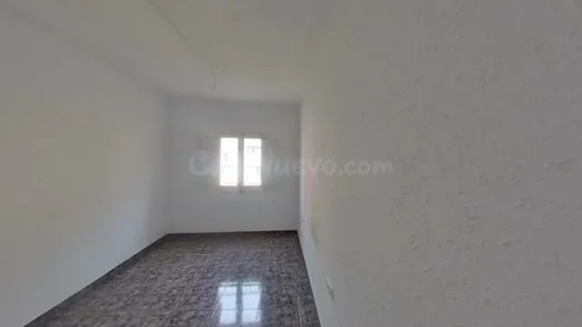 PISO OCUPADO 2 habitaciones, PLANTA 3 SIN ASCENSOR, CARRER G - foto 4