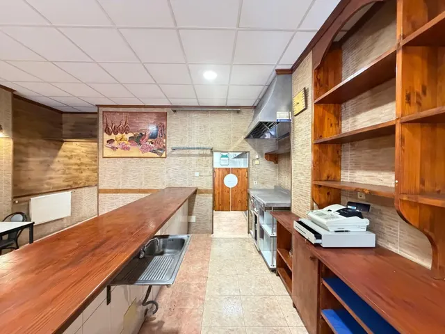 Local comercial 98m² en venta - Playa del Cura — 8