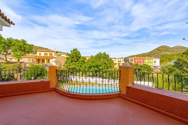 Villa mediterránea con vistas al valle a la venta en el centro de Alcalalí — 46