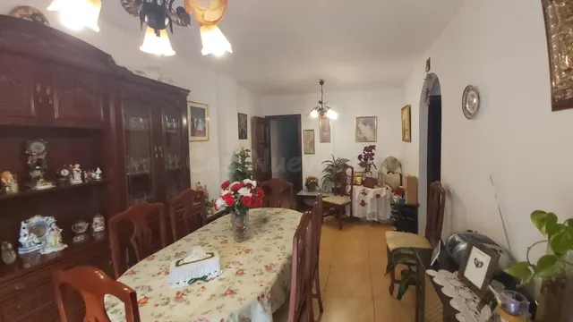 Piso amplio con garaje en Realejo Alto - foto 5