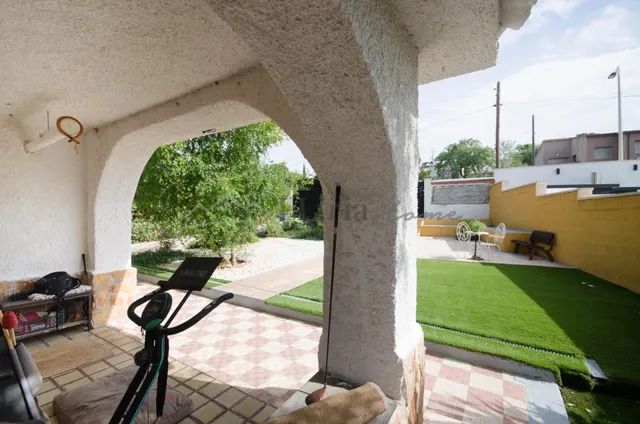 Ref. 04404.- Chalet independiente en urbanización Monte Horquera (Vilamarxant) — 41