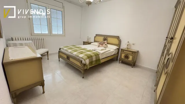 PISO DE ALQUILER - RECTORAT — 32