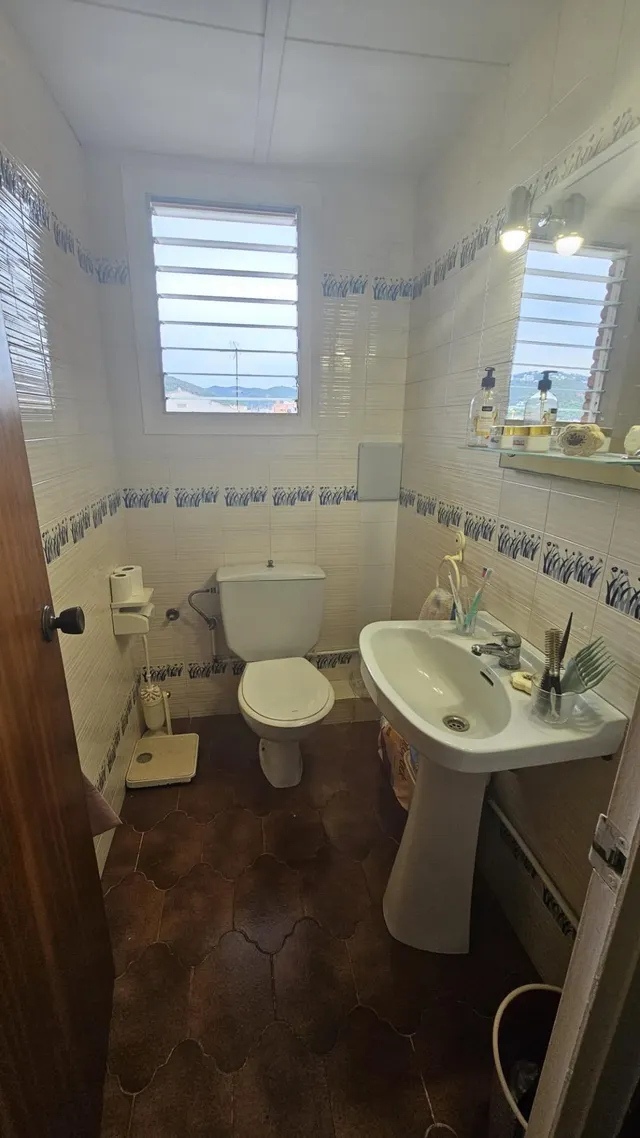ÁTICO A LA VENTA EN EL CENTRO DE PINEDA DE MAR Y PISCINA COMUNITARIA — 37