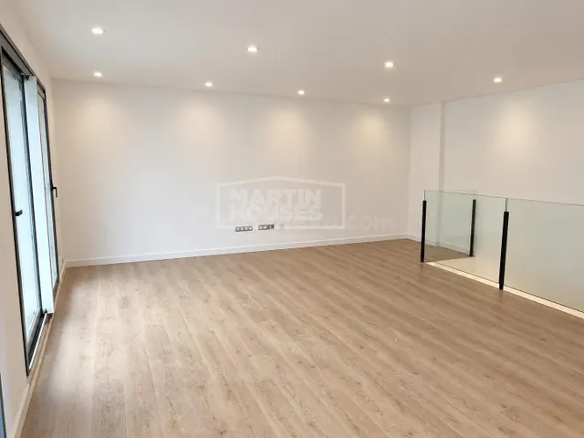 ÁTICO DE 4 habitaciones CON TERRAZA DE 133 M2 - foto 3