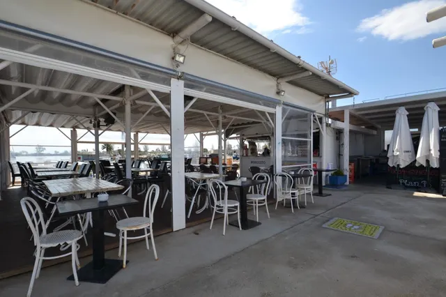 Local comercial 82m² en venta - Ajuntament - foto 3