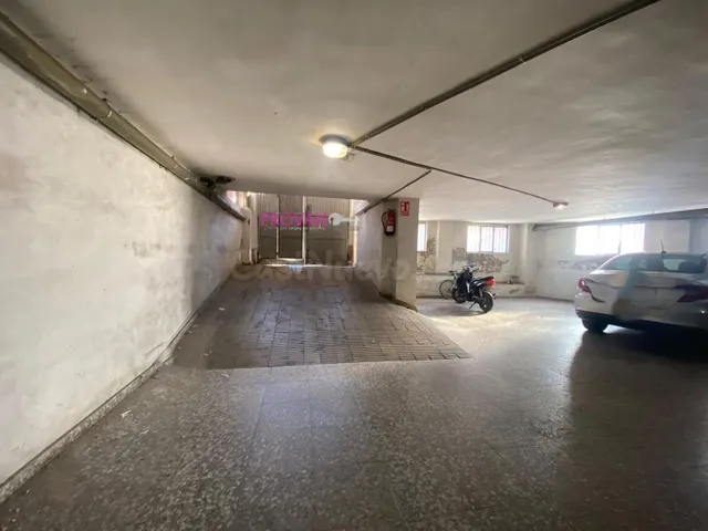 PETRER ALICANTE ,GARAJE EN ZONA DE LA FOIA PARA UNOS 7 COCHE - foto 3