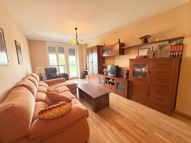 Amplio y moderno apartamento en La Rosaleda, Ponferrada - €700/mes — 6