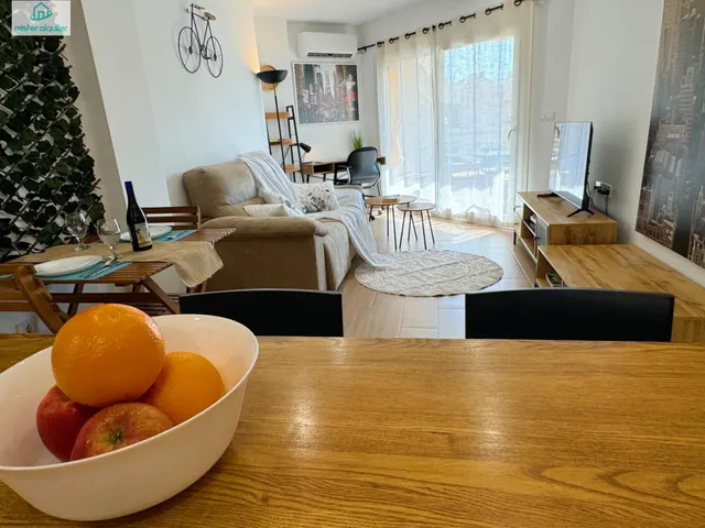 APARTAMENTO REFORMADO JUNTO AL MAR EN EL CAMPELLO, IDEAL PARA DESCANSO Y TELETRABAJO — 25