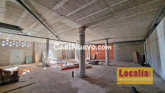 Local comercial en Vioño, Piélagos - foto 2