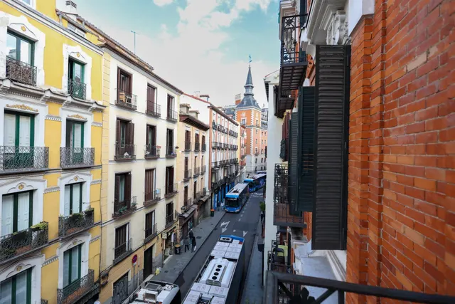 Piso en alquiler en calle de Concepción Jerónima 35, Madrid — 25