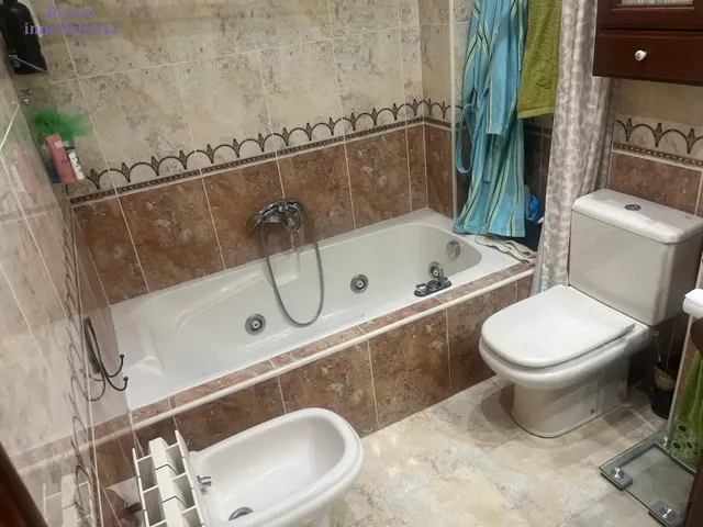 Extraordinaria vivienda de 4 habitaciones, garaje y 2 trasteros — 26