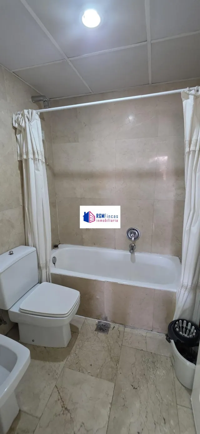 APARTAMENTO JUNTO AL CORTE INGLES DE NERVION — 21