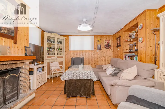 ¡AMPLIA CASA DE 4 DORMITORIOS, 3 BAÑOS Y CALEFACCIÓN CENTRAL EN LA ZUBIA! ✨ — 29