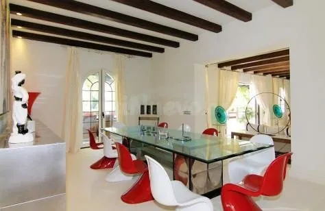 MANSION EN PRIMERA LINEA DE PLAYA EN AMPLIA PARCELA — 5