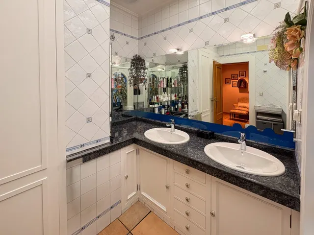 Casa 7 habitaciones 946m² en venta - Maitino-Perleta — 35