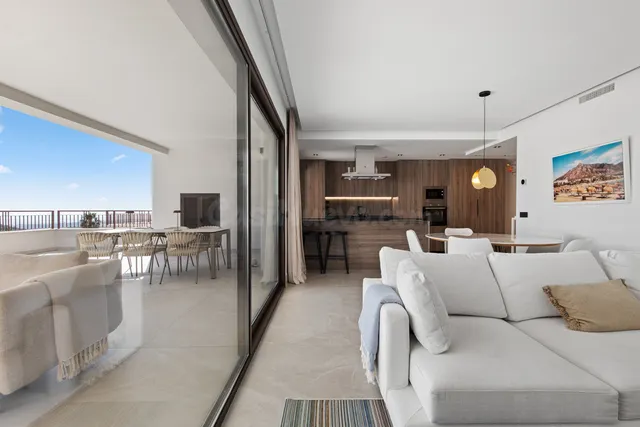 Apartamento 3 habitaciones 203m² en venta - Istan pueblo