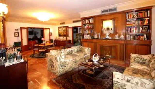 Gran piso en venta en edificio señorial, situado en el centro de Sevilla. — 5