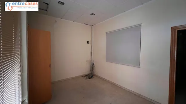 LOCAL COMERCIAL EN RICARDO PORTALES — 39