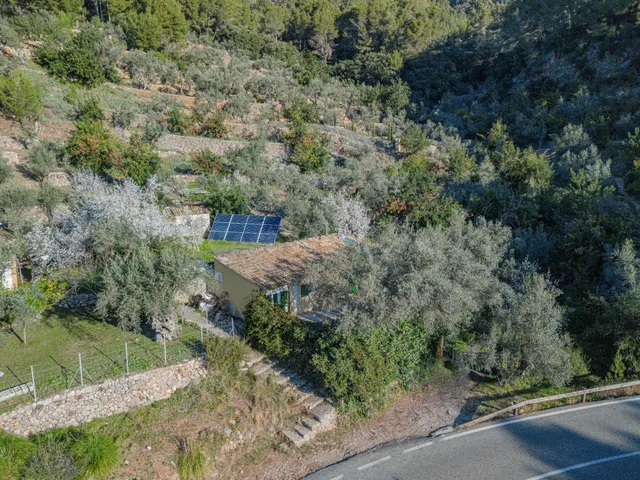 Finca rústica con piscina en Fornalutx - foto 4