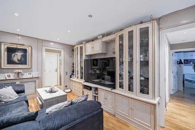 VIVIENDA MUY LUMINOSA DE 3 DORMITORIOS, 2 BAÑOS Y AMPLIA TERRAZA — 8