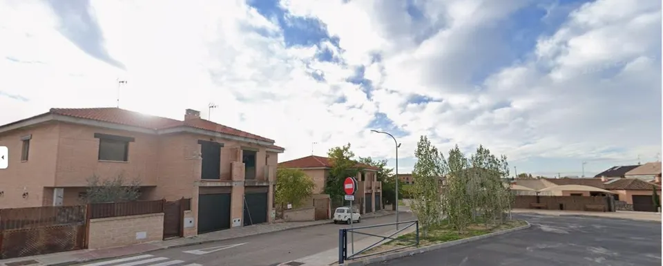 CHALET EN MORA