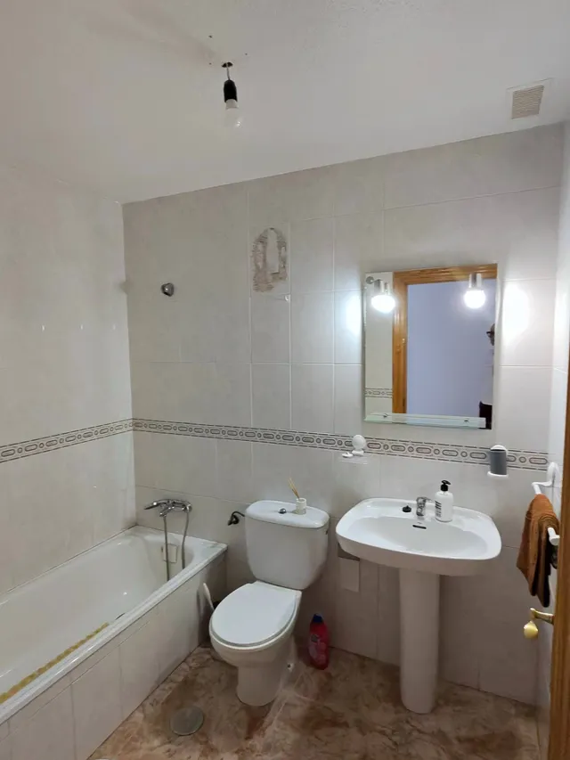Piso de 3 dormitorios con garaje, terraza y ascensor en San Javier — 12