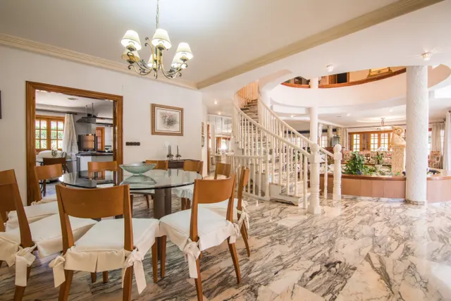 ¡villa de lujo con jardín botánico, piscina y pista de tenis en alzabares! — 27