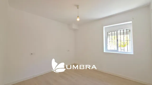 Piso reformado de 3 dormitorios con balcón | la plata, jerez — 9