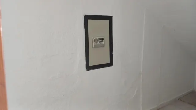 Se vende casa con bajo comercial — 22