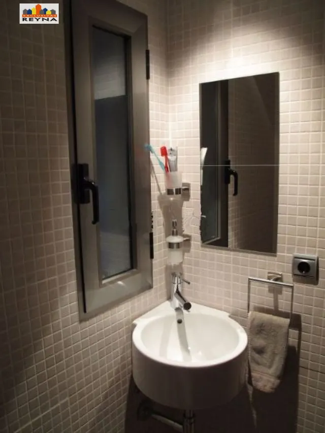 SE VENDE ESTUPENDO EDIFICIO COMO VIVIENDA UNIFAMILIAR EN EL CENTRO DE ELCHE — 4