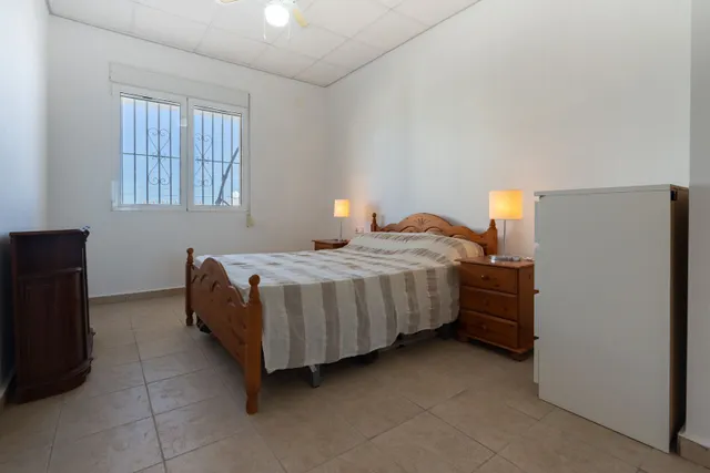 Villa 4 habitaciones 264m² en venta - Cucarres — 38