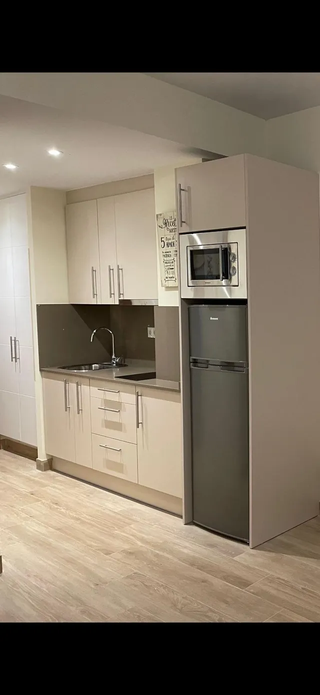 Estudio 50m² en venta - El Bajondillo — 31