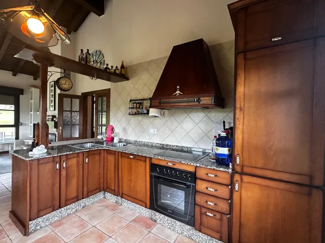 VIVIENDA INDEPENDIENTE EN ALQUILER — 21