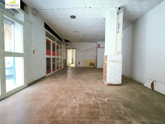 Local en alquiler y venta junto jardín Floridablanca — 6